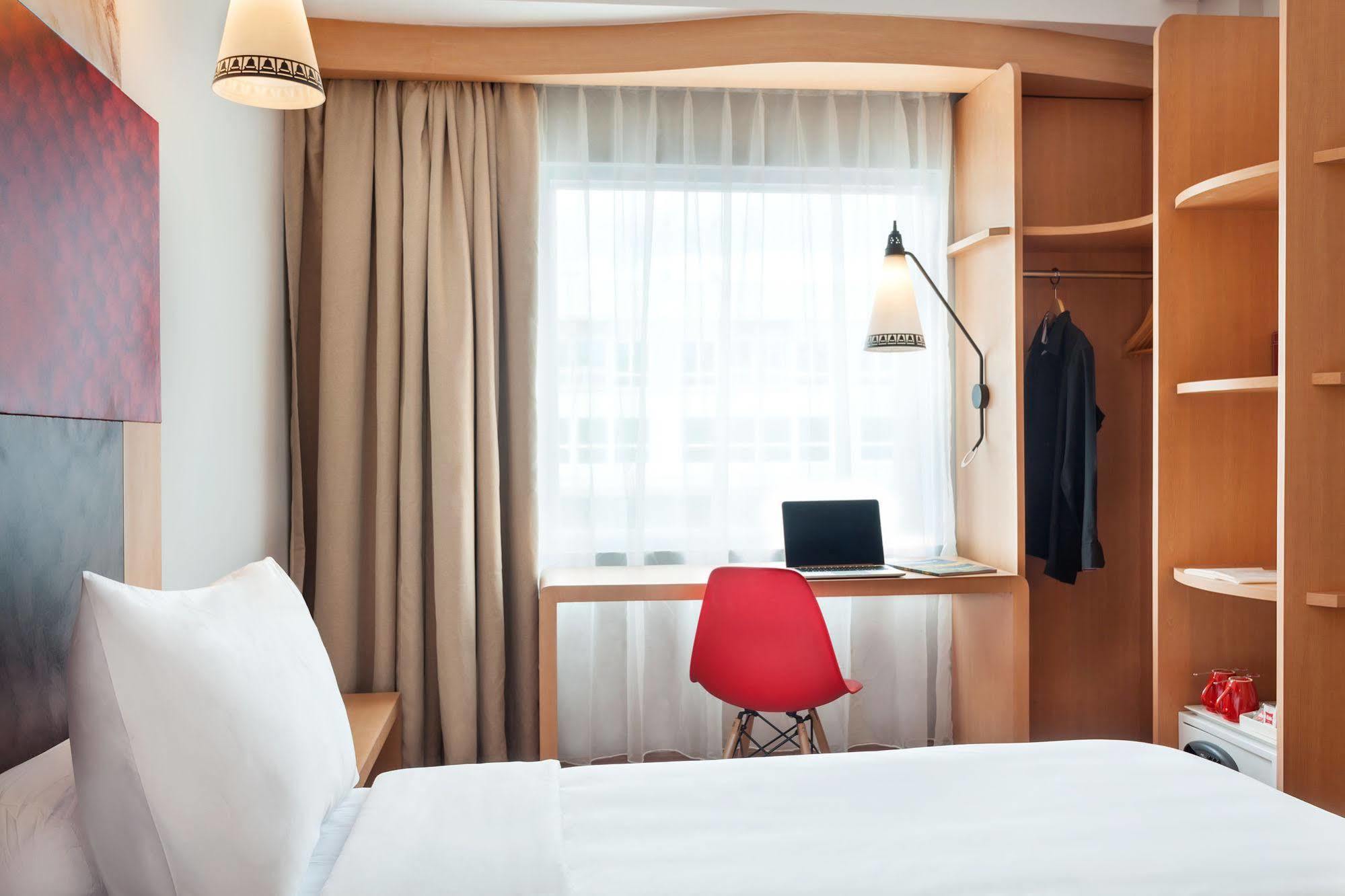 Ibis Yogyakarta Adi Sucipto 3* Pakualaman