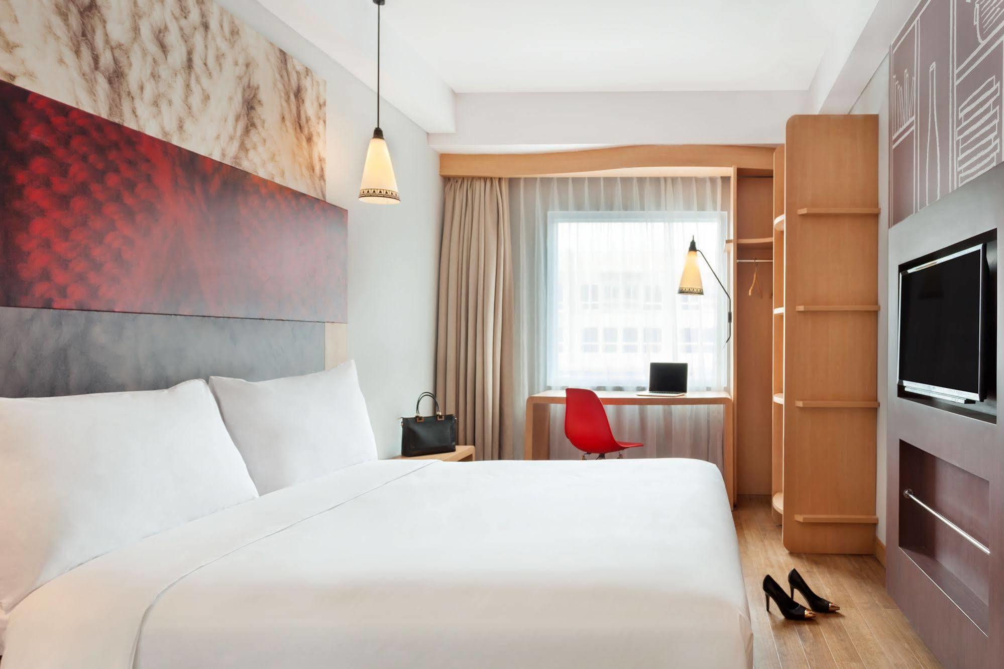 Hotel Ibis Yogyakarta Adi Sucipto 3*